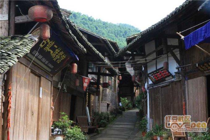 辽宁葫芦岛市总工会举办设计大赛助力当地校服产业转型升级